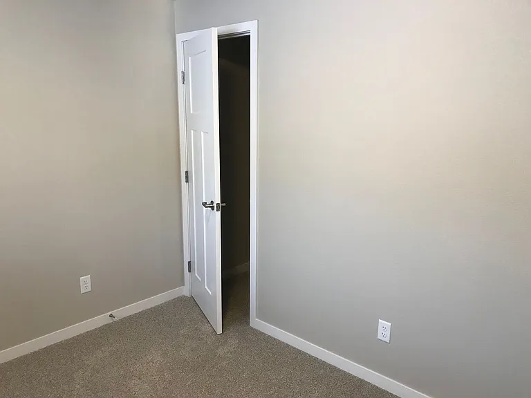 2149 Dock Dr W — Photo 25