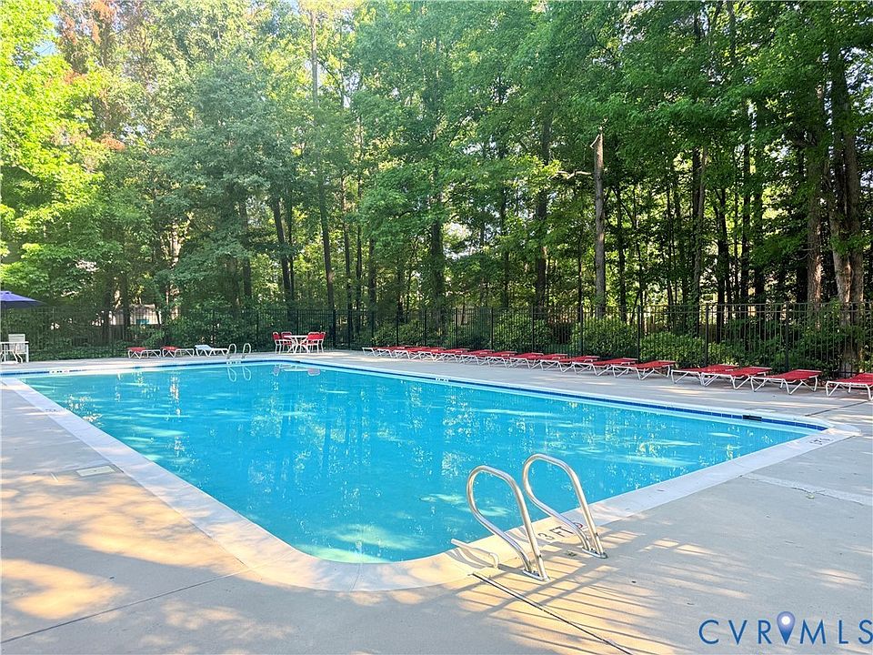 1st image of 1989 Airy Cir