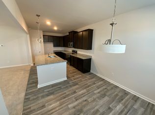 16 Corsica Ct, Simpsonville, SC 29681