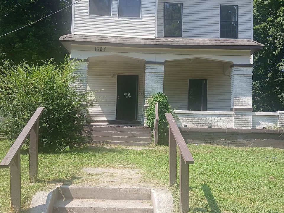 1st image of 1694 Walker Ave