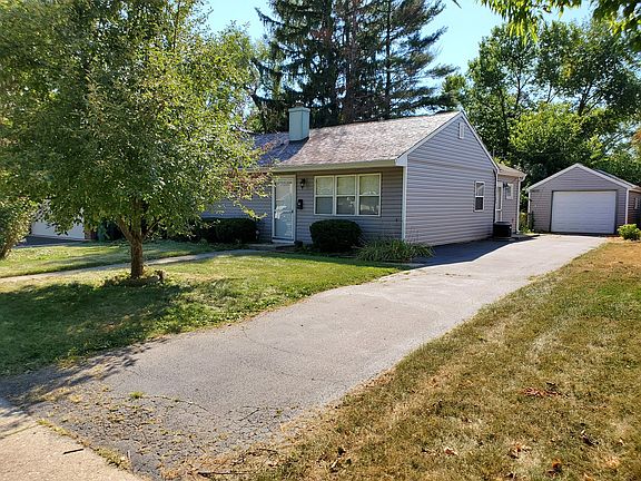 2nd image of 915 Westshire Dr