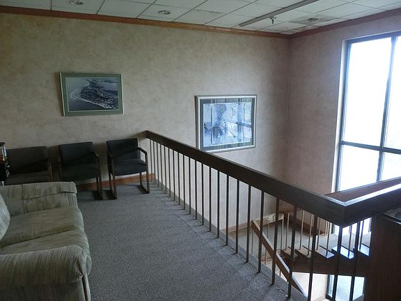 4th image of 7455 Duvan Dr