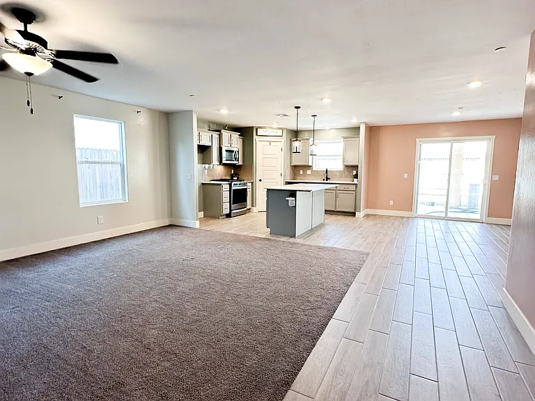 10112 Cooper Lake Ave — Photo 16