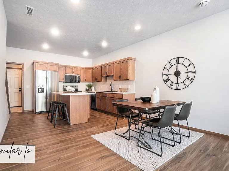 3501 S Jerome Pl — Photo 4