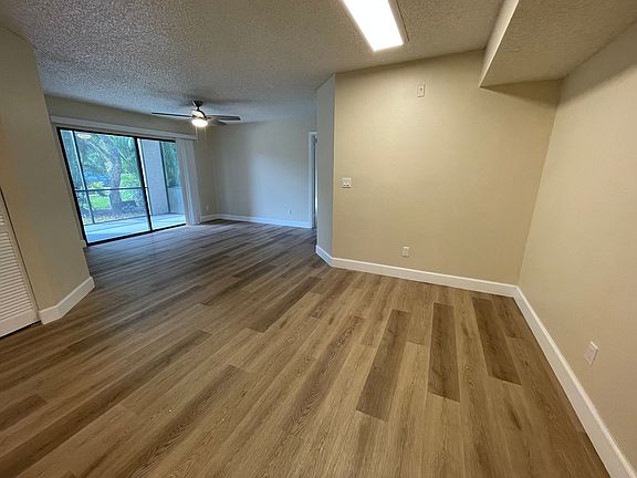 5th image of 2142 Arbour Walk Cir APT 2618