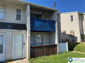 1336 S Fountain St, Allentown, PA