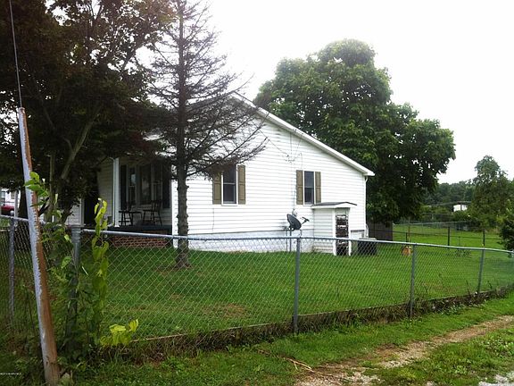 4th image of 955 Church St