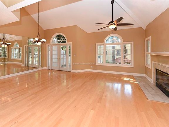 5th image of 76 Spindle Ln #76