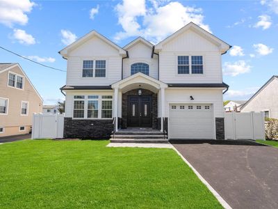 15 Metropolitan Avenue, Bellmore, NY, 11710