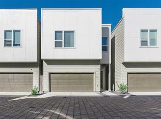 4713 Thornton Grv, Houston, TX 77018