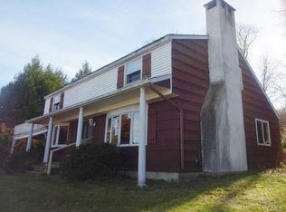 13 Clearview Dr, New Milford, CT 06776
