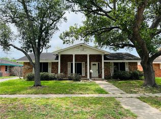 1003 S 18th St, Kingsville, TX 78363