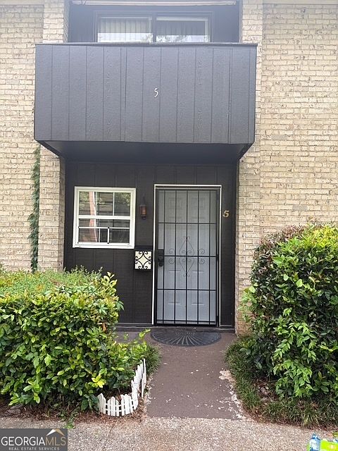1st image of 1867 Myrtle Dr SW APT 5