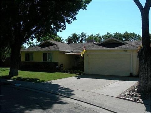 2nd image of 219 E Banbury Dr