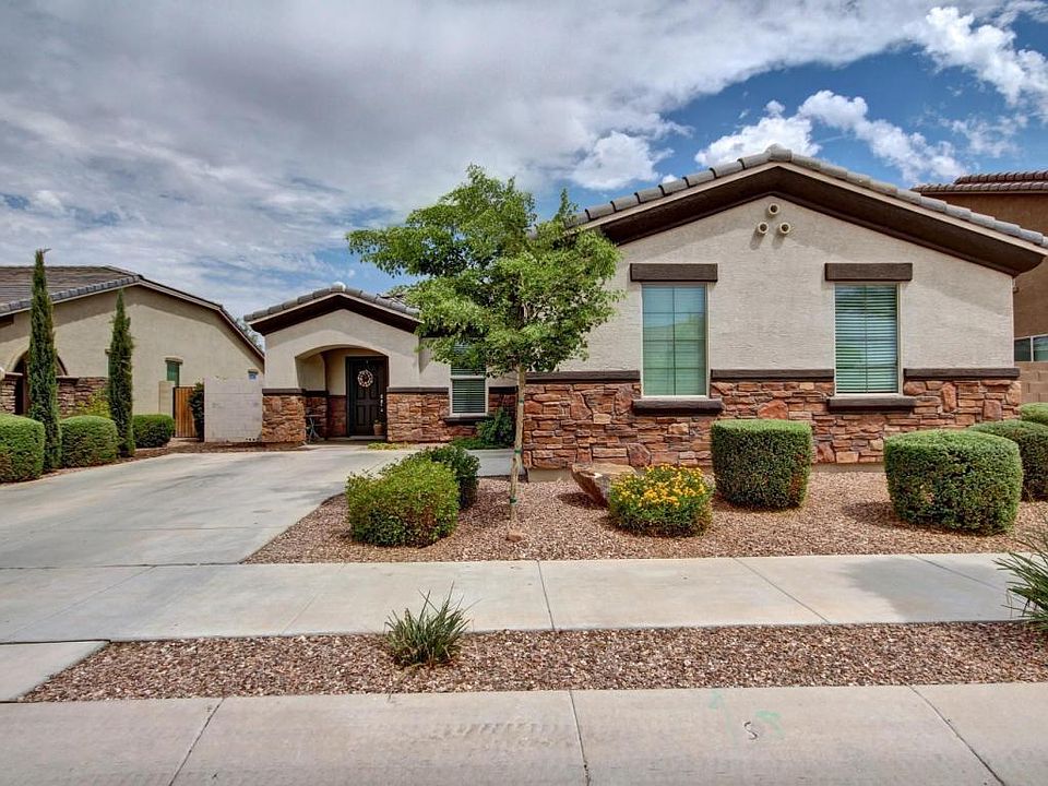 Beautiful Ranch with Pool 