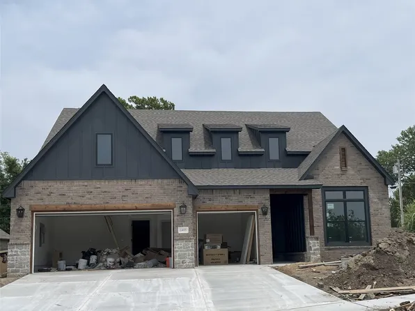 1405 N 72nd St, Broken Arrow, OK 74014