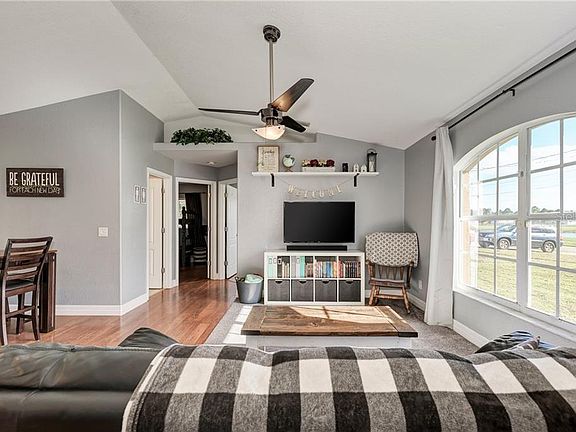 5th image of 3332 McCain Ln