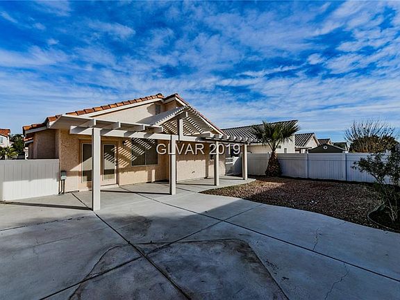 3rd image of 1023 Edgestone Mark Ave