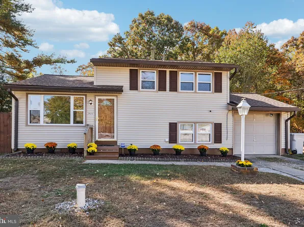 2925 Rome Rd, Vineland, NJ 08361