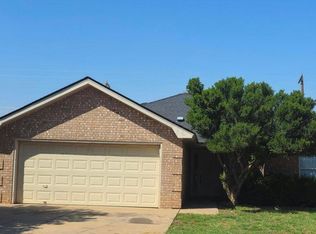 1918 75th St, Lubbock, TX 79423