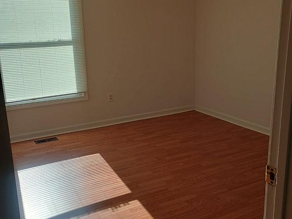 4th image of 7101 Flint Ct