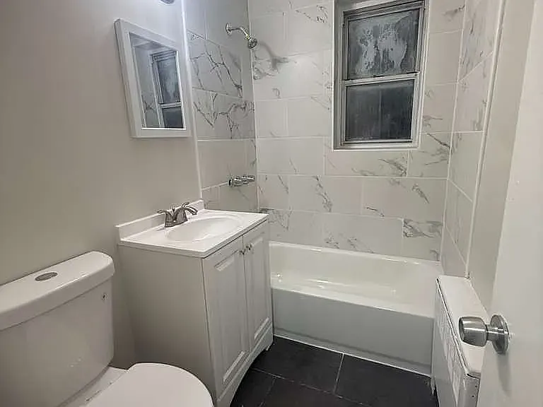 44 Irving St #5C — Photo 4
