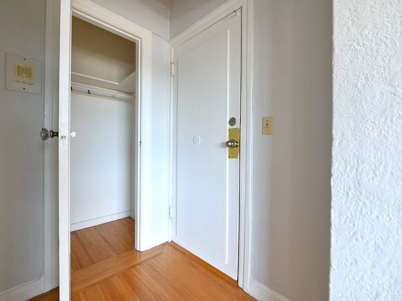 3rd image of 832 York St APT 15