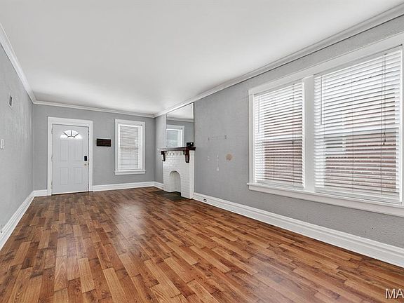 3rd image of 5205 S Kingshighway Blvd