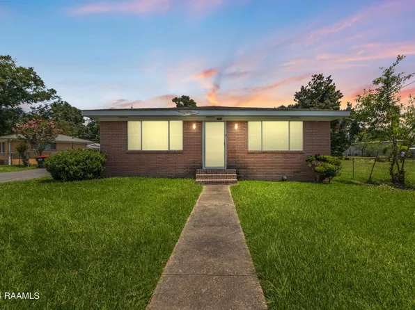 1901 E Simcoe St, Lafayette, LA 70501