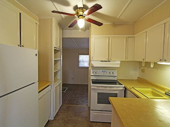 5th image of 1468 Cashen Dr