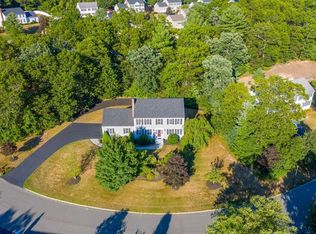 9 Wisteria Dr, Plainville, MA 02762