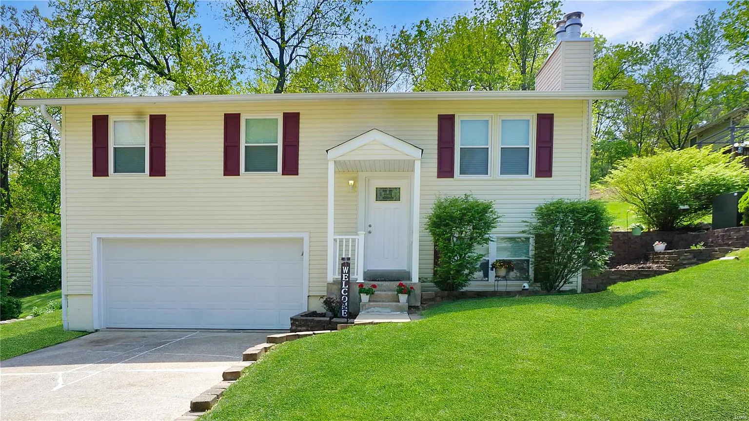 186 Sorlee Dr photo 1