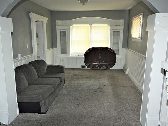 5th image of 3955 E 71st St
