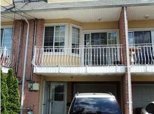 21 Peacock Loop, Staten Island, NY 10309