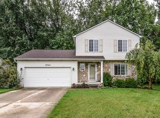 8964 Posey Dr, Whitmore Lake, MI 48189