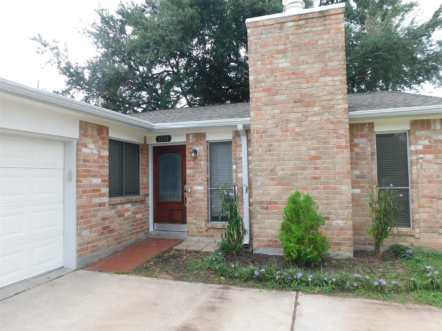 3 bed, 2.0 bath, 1635 sqft, $2,250 — Photo 1