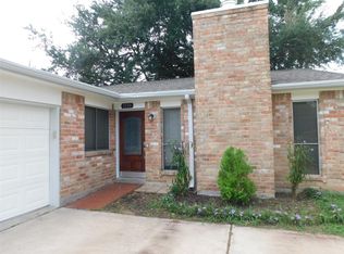 2754 Quarry Hill Rd, Sugar Land, TX 77478
