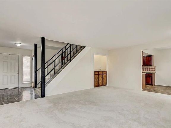 4th image of 11608 Surrey Hills Blvd