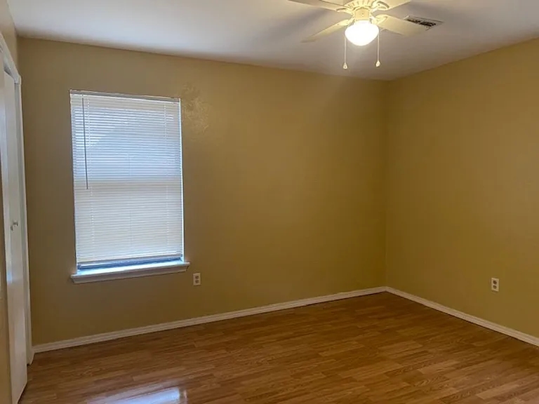 805 Huddleston Cache — Photo 11
