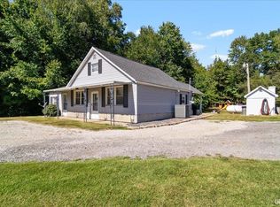 305 E State Road 64, Winslow, IN 47598