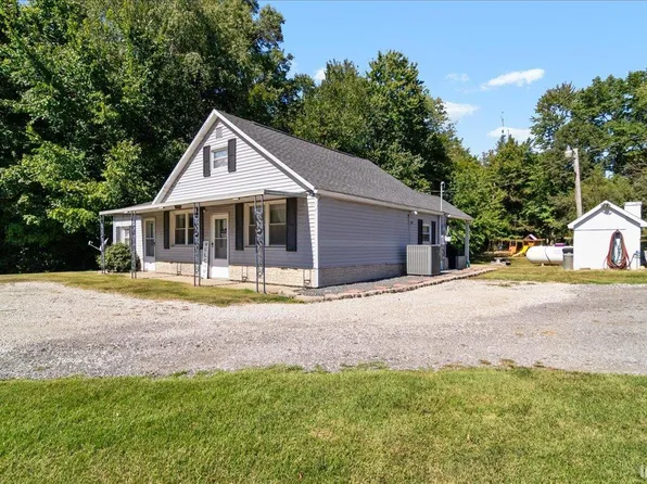 305 E State Road 64, Winslow, IN 47598