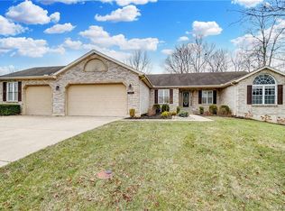 589 E Brooke Dr, Monroe, OH 45050