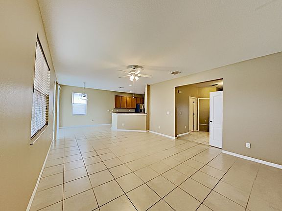 5th image of 2359 Richwood Pike Dr