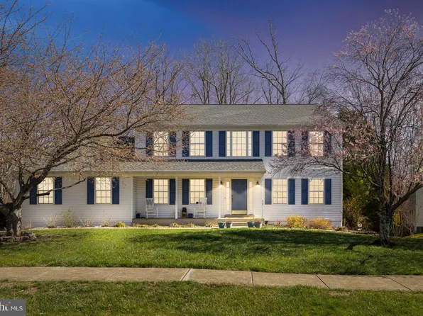 32 Norfolk St, Fredericksburg, VA 22406