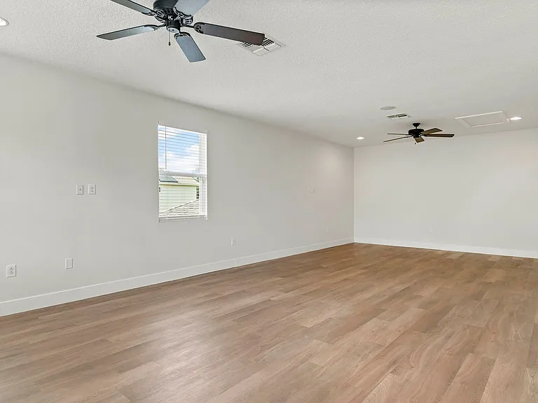 4473 Berry Oak Dr — Photo 42