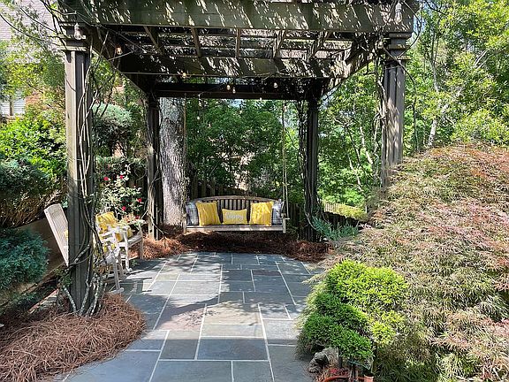 Large pergola 