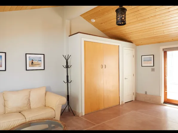 2025 Bush Dr, Los Osos, CA 93402