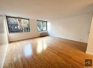 393 W 49th St, New York, NY