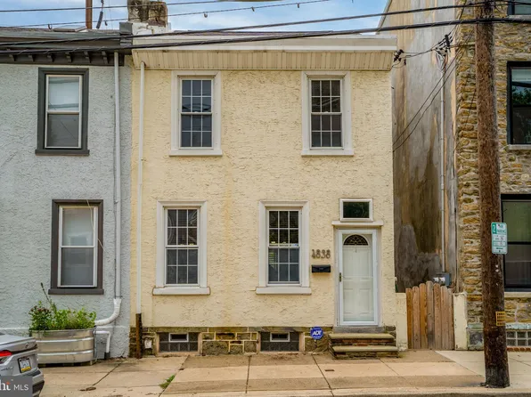 4838 Umbria St, Philadelphia, PA 19127