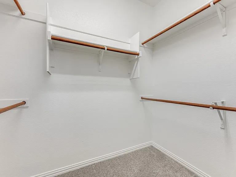 2728 Tangerine Ln — Photo 17